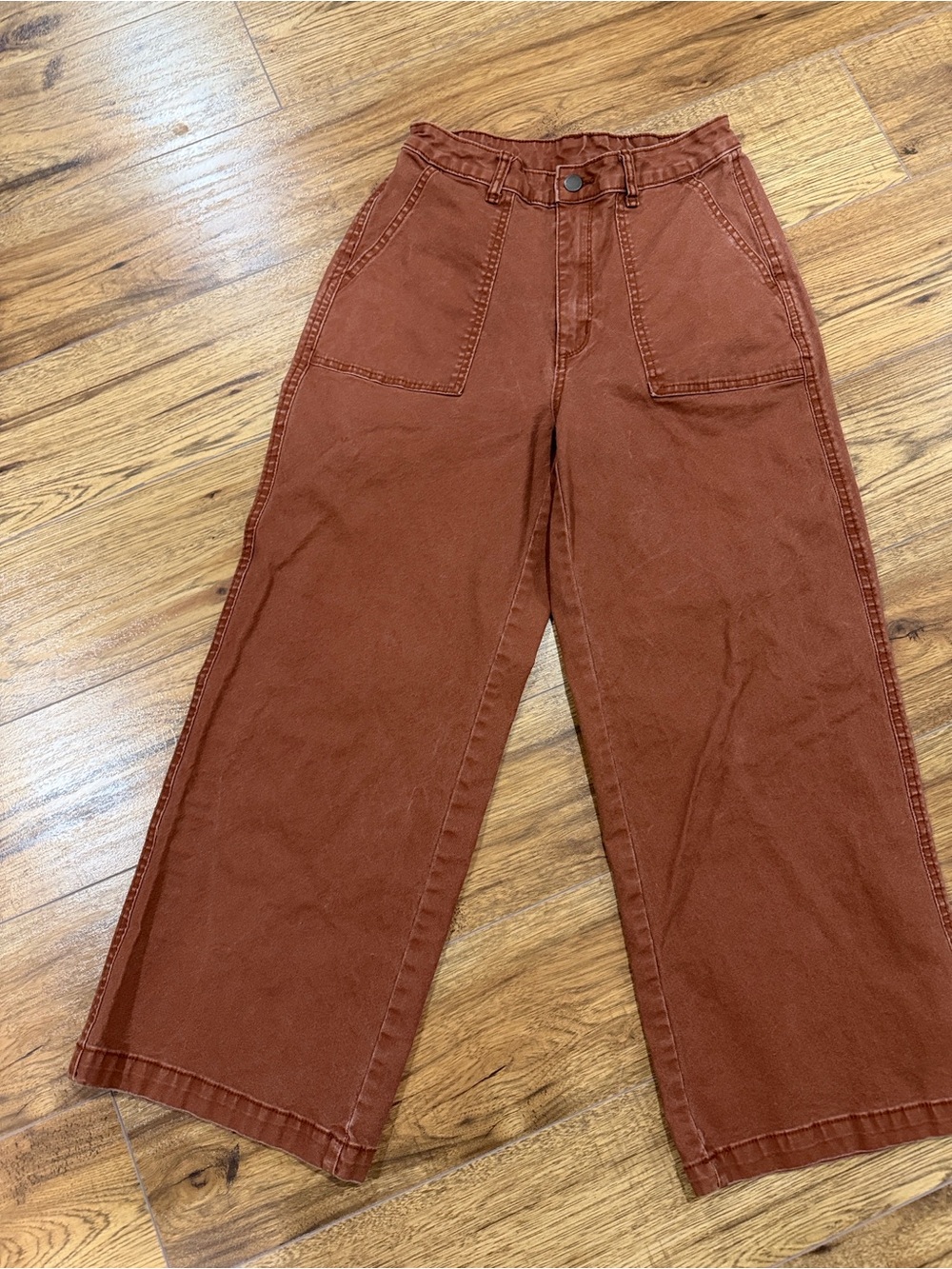Universal Thread Wide Leg High-Rise Crop Jeans in Rust Brown size 4/27